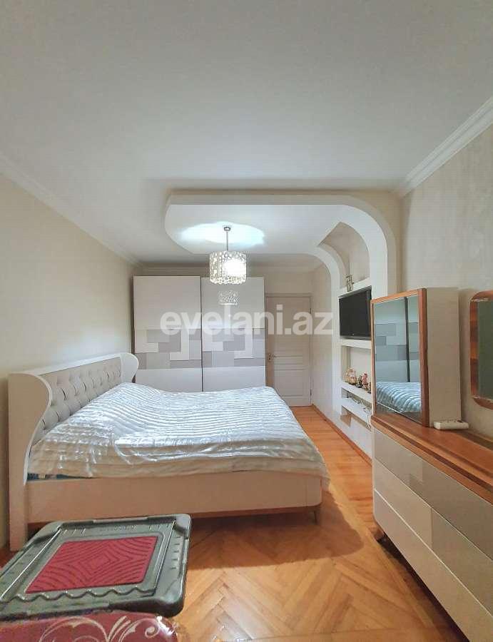 Satılır, köhnə tikili, 2 otaqlı, 50 m², Bakı, Nizami r, 8-ci kilometr q, Xalqlar Dostluğu m.