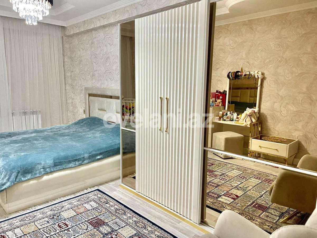 Rent, new building, 3 room, 130 m², Baku, Yasamal r, Yeni Yasamal d, Inshaatchilar m.