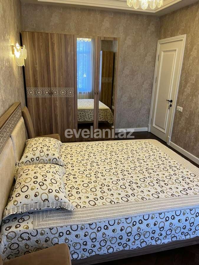 Rent, old building, 2 room, 64 m², Baku, Nasimi r, Nizami m.