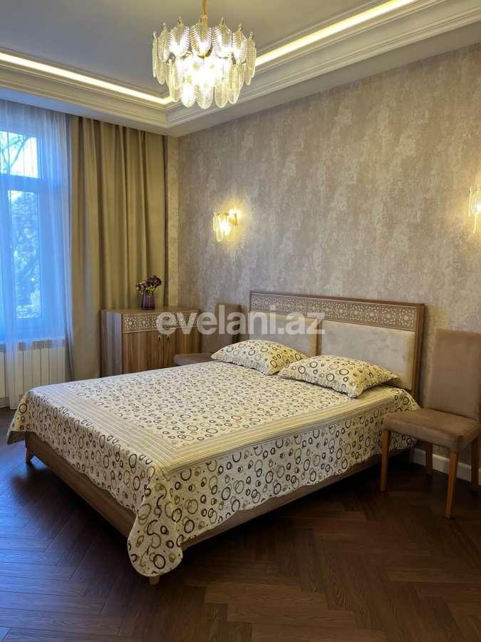 Rent, old building, 2 room, 64 m², Baku, Nasimi r, Nizami m.