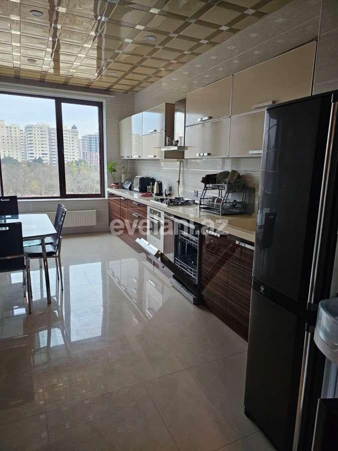 Сдаётся, новостройка, 3-комнаты, 140 m², Баку, Наримановский r.