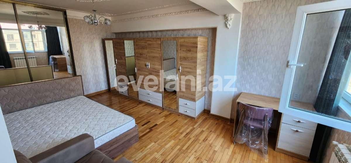 Satılır, köhnə tikili, 3 otaqlı, 90 m², Bakı, Yasamal r, Elmlər Akademiyası m.