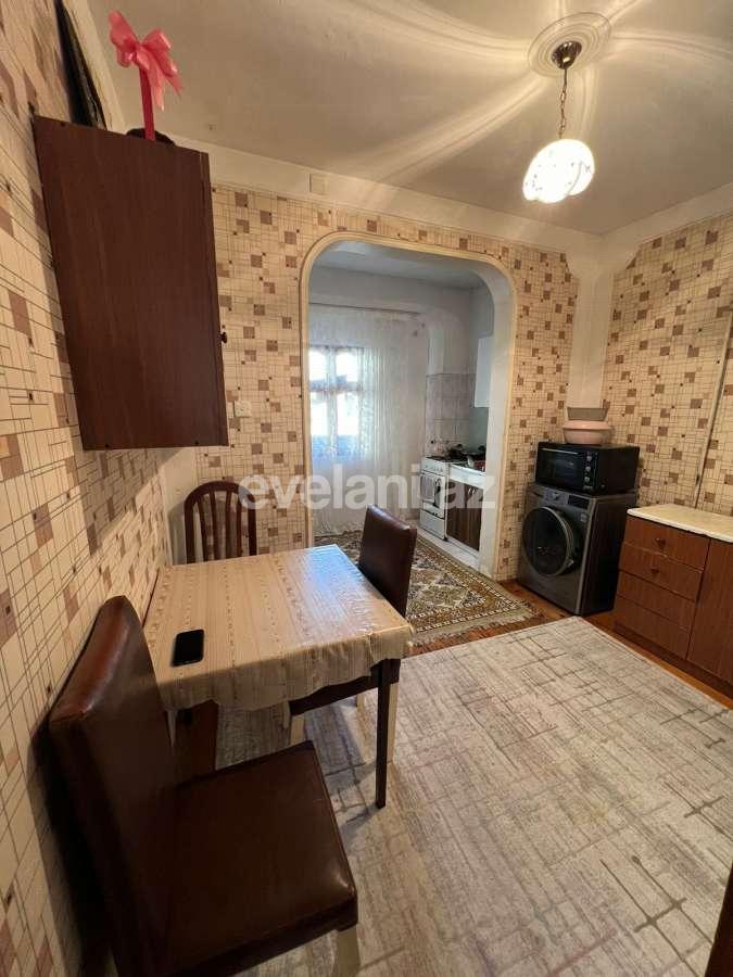 Satılır, köhnə tikili, 2 otaqlı, 60 m², Bakı, Xətai r, Əhmədli q, Əhmədli m.
