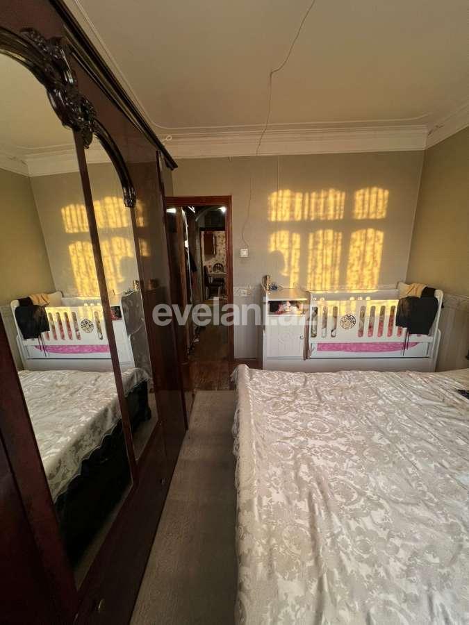 Satılır, köhnə tikili, 2 otaqlı, 60 m², Bakı, Xətai r, Əhmədli q, Əhmədli m.