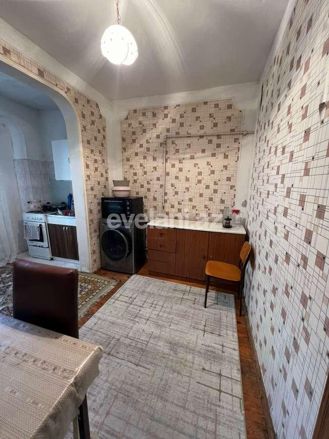 Satılır, köhnə tikili, 2 otaqlı, 60 m², Bakı, Xətai r, Əhmədli q, Əhmədli m.