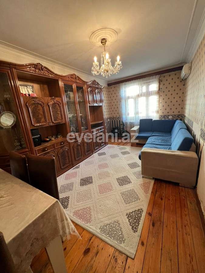 Satılır, köhnə tikili, 2 otaqlı, 60 m², Bakı, Xətai r, Əhmədli q, Əhmədli m.