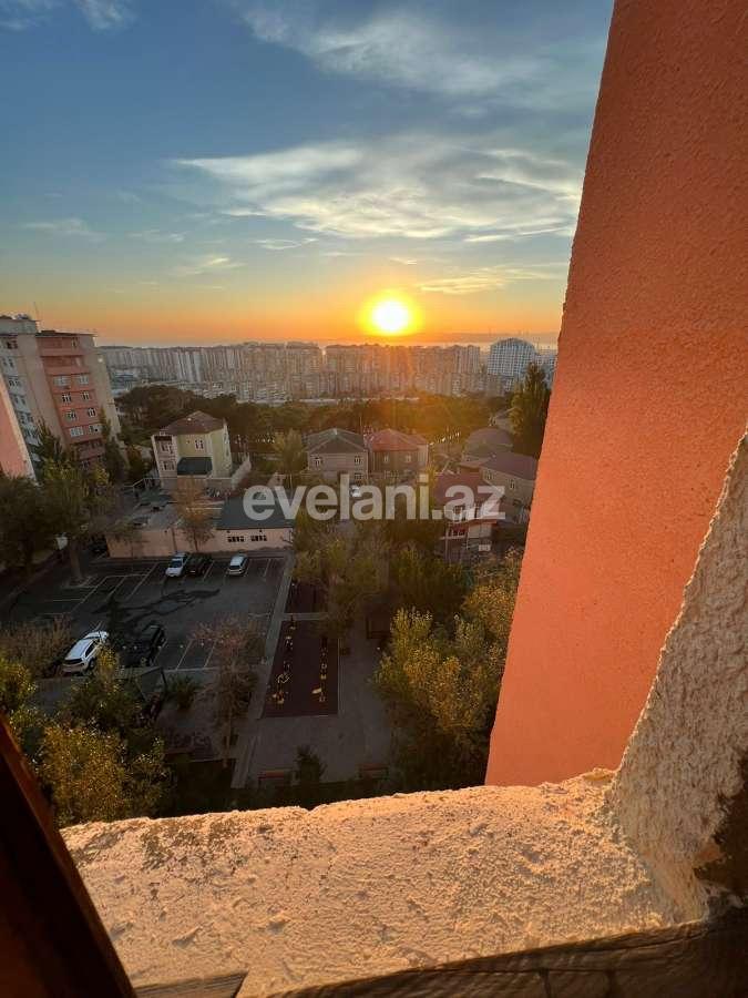 Satılır, köhnə tikili, 2 otaqlı, 60 m², Bakı, Xətai r, Əhmədli q, Əhmədli m.