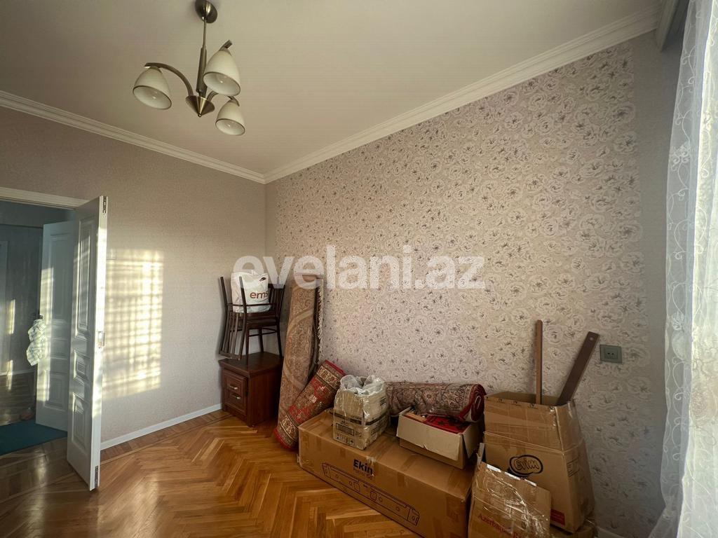 Satılır, köhnə tikili, 2 otaqlı, 65 m², Bakı, Xətai r.