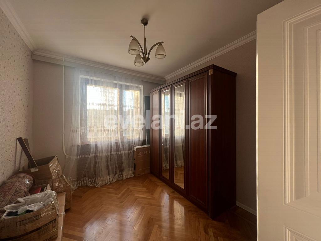 Satılır, köhnə tikili, 2 otaqlı, 65 m², Bakı, Xətai r.