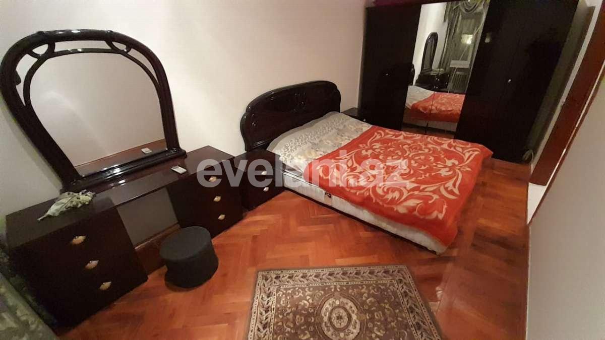 Rent, old building, 2 room, 65 m², Baku, Sabail r, Sahil m.