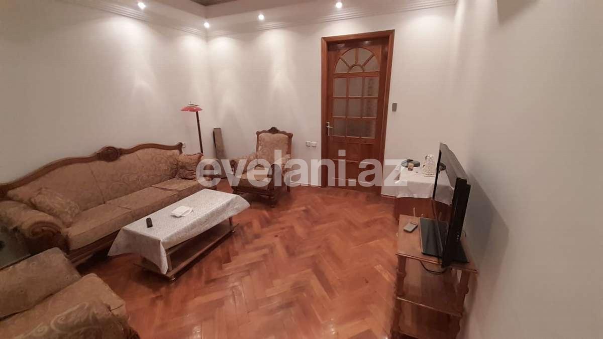 Rent, old building, 2 room, 65 m², Baku, Sabail r, Sahil m.