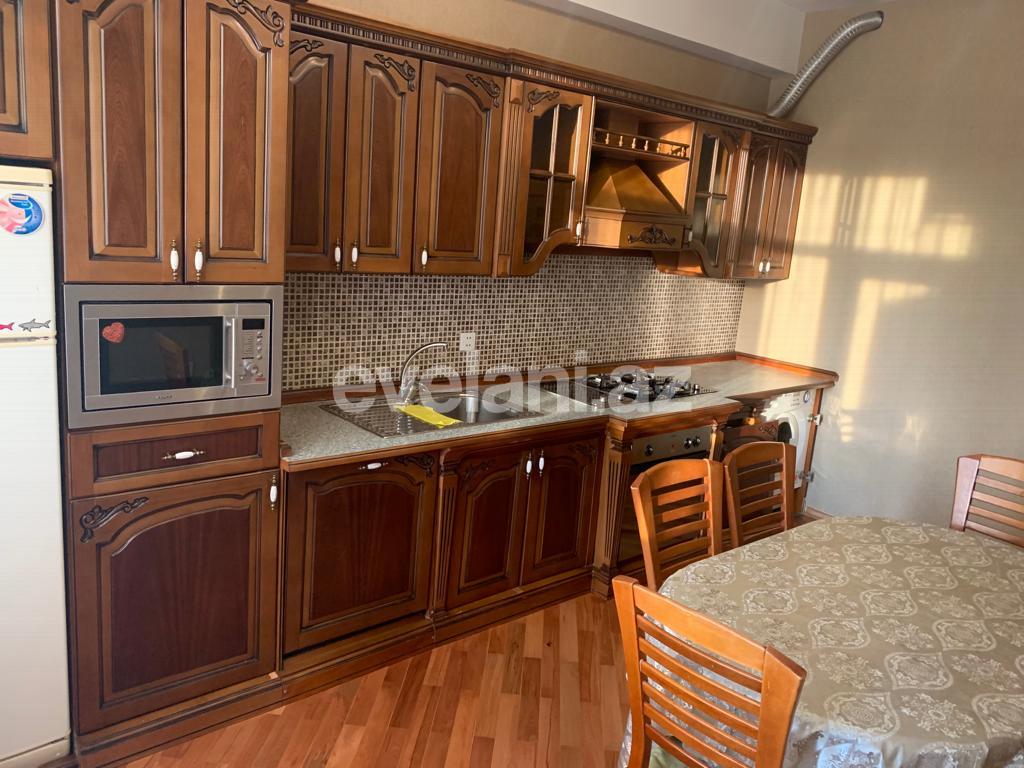 Kirayə verilir, yeni tikili, 3 otaqlı, 140 m², Yasamal r, Elmlər Akademiyası m.