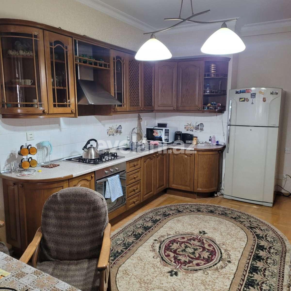 Сдаётся, новостройка, 3-комнаты, 165 m², Баку, Ясамальский r, Низами m.