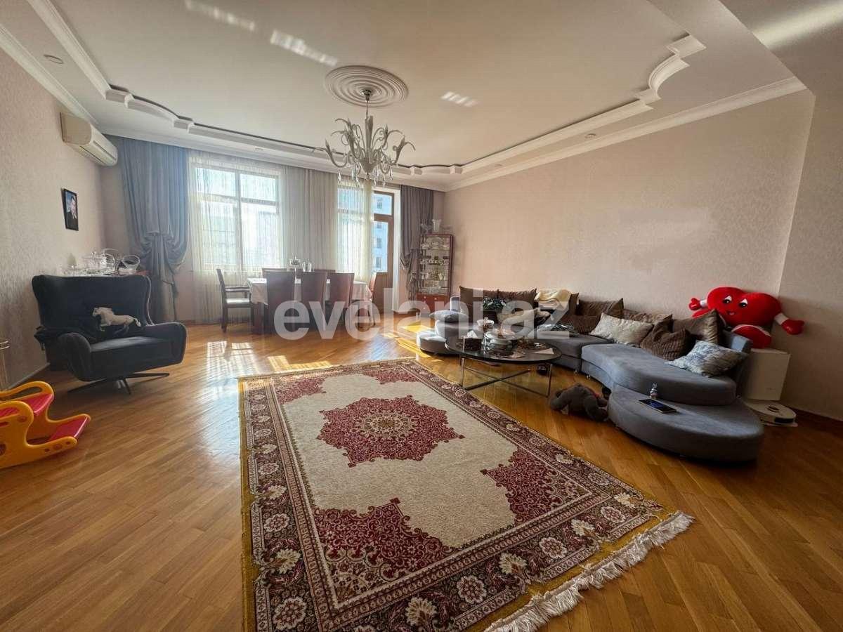 Satılır, yeni tikili, 4 otaqlı, 210 m², Bakı, Nərimanov r.