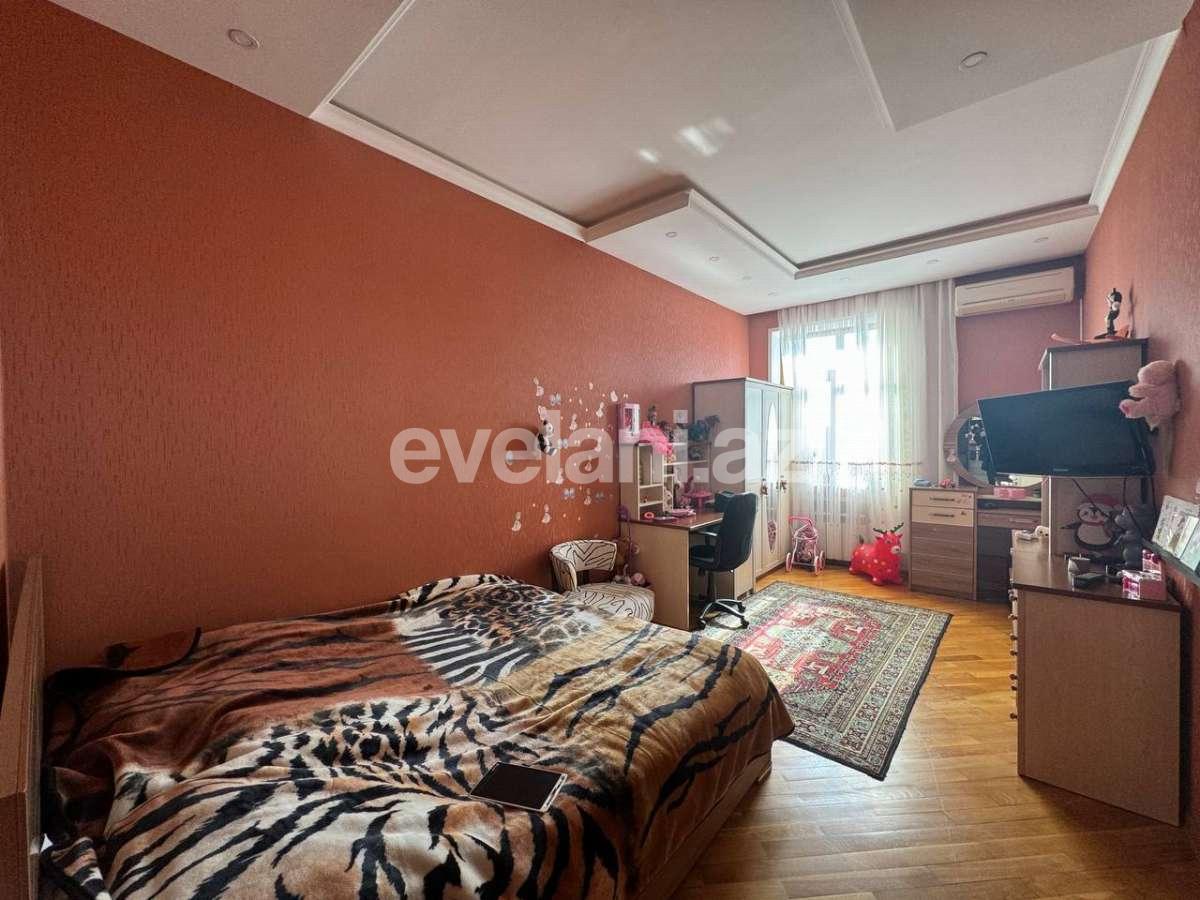 Satılır, yeni tikili, 4 otaqlı, 210 m², Bakı, Nərimanov r.