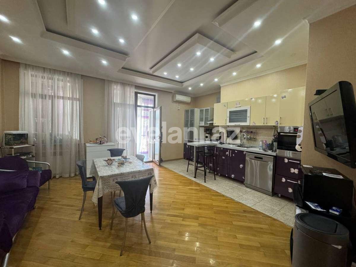 Satılır, yeni tikili, 4 otaqlı, 210 m², Bakı, Nərimanov r.