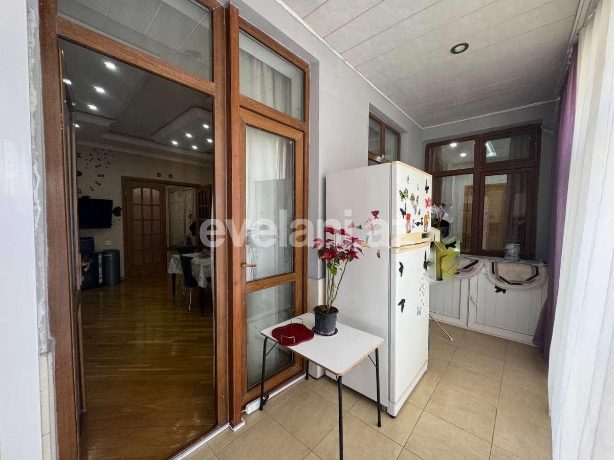 Satılır, yeni tikili, 4 otaqlı, 210 m², Bakı, Nərimanov r.