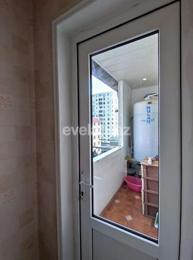 Satılır, köhnə tikili, 5 otaqlı, 100 m², Bakı, Xətai r, Əhmədli q.