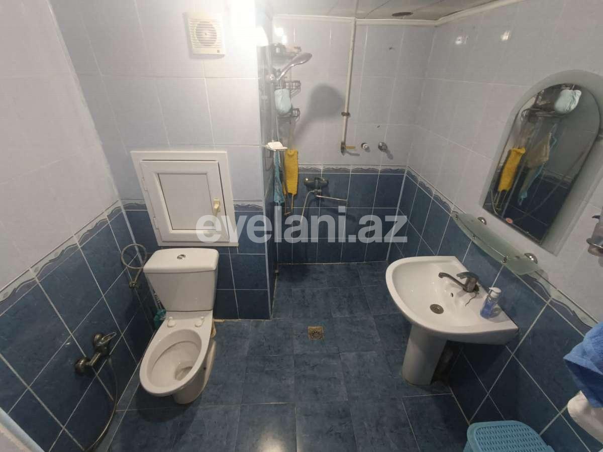 Satılır, köhnə tikili, 3 otaqlı, 80 m², Bakı, Nizami r, 8-ci kilometr q, Neftçilər m.