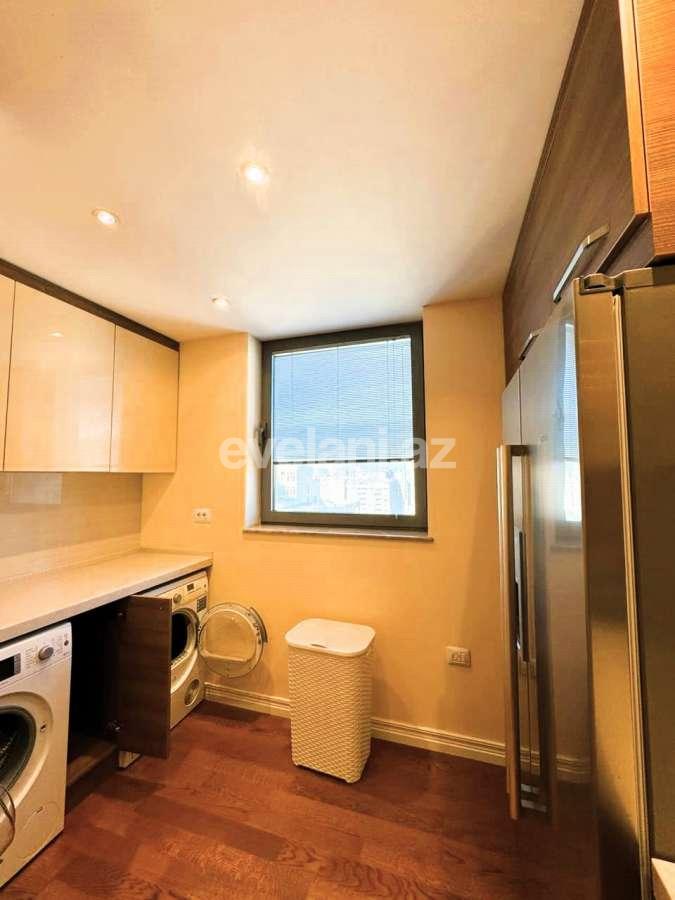 Kirayə verilir, yeni tikili, 4 otaqlı, 190 m², Bakı, Nəsimi r, 28 may m.