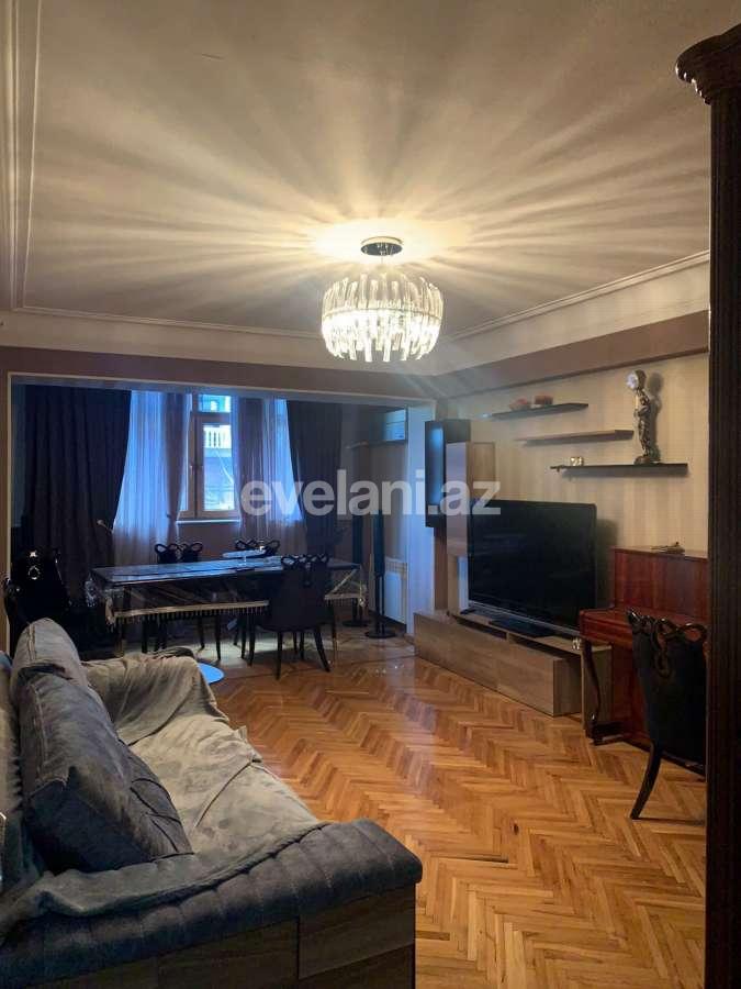 Kirayə verilir, köhnə tikili, 4 otaqlı, 100 m², Bakı, Yasamal r, Elmlər Akademiyası m.