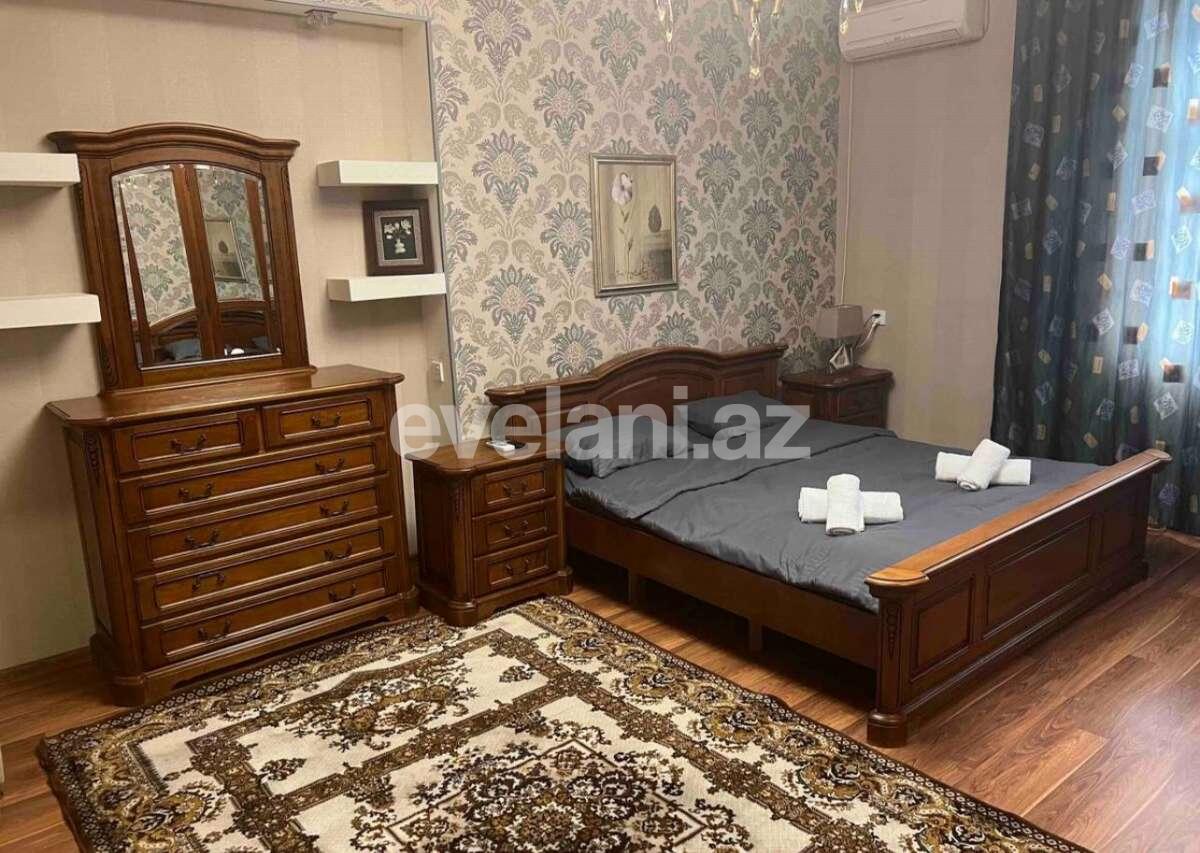 Сдаётся, вторичка, 5-комнаты, 150 m², Баку, Хатаинский r, Шах Исмаил Хатаи m.