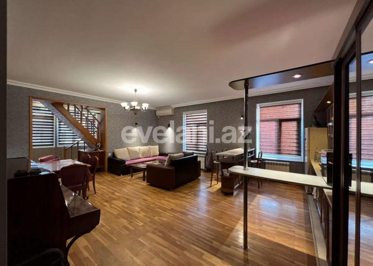 Сдаётся, вторичка, 5-комнаты, 150 m², Баку, Хатаинский r, Шах Исмаил Хатаи m.