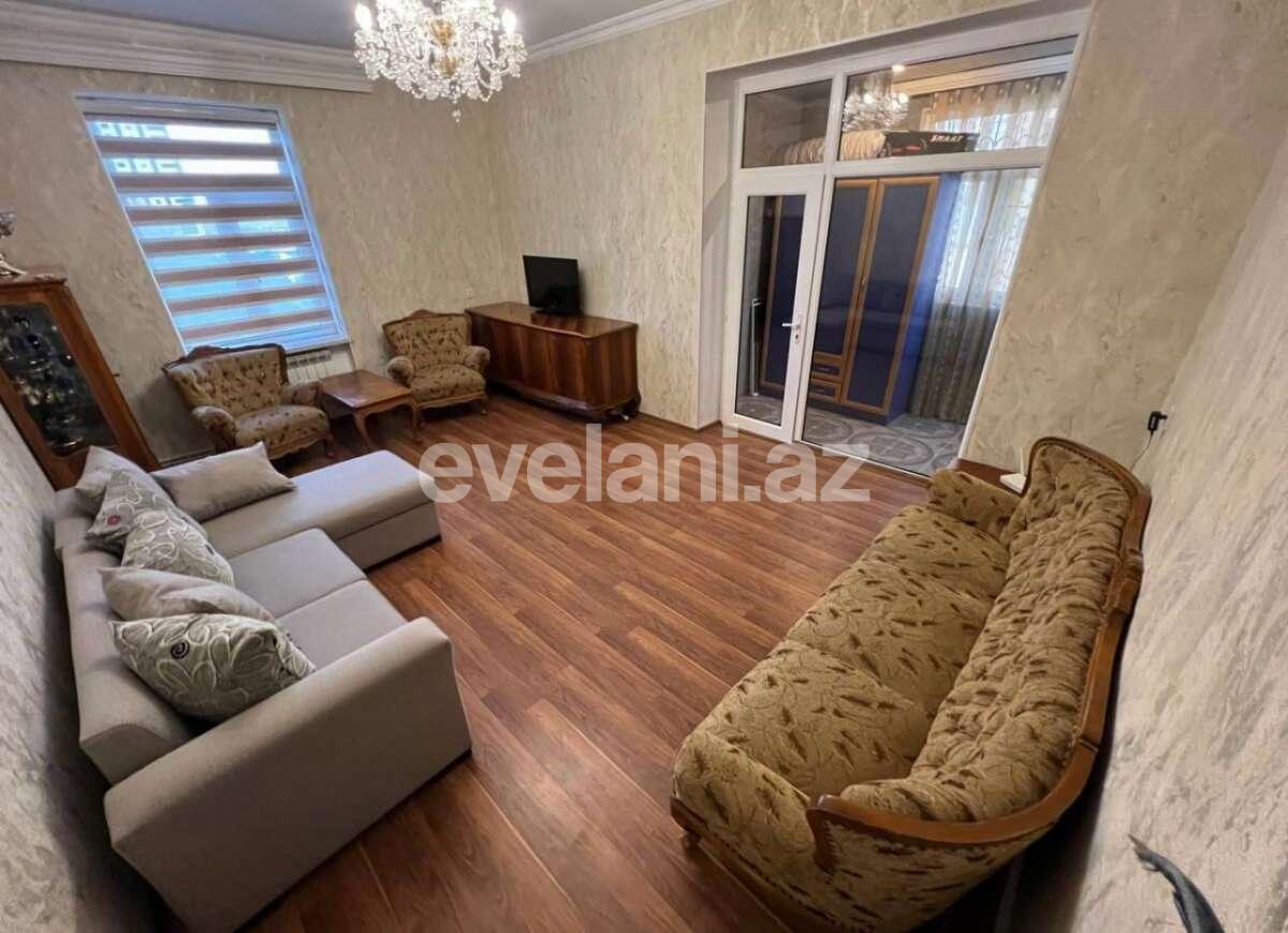 Сдаётся, вторичка, 5-комнаты, 150 m², Баку, Хатаинский r, Шах Исмаил Хатаи m.