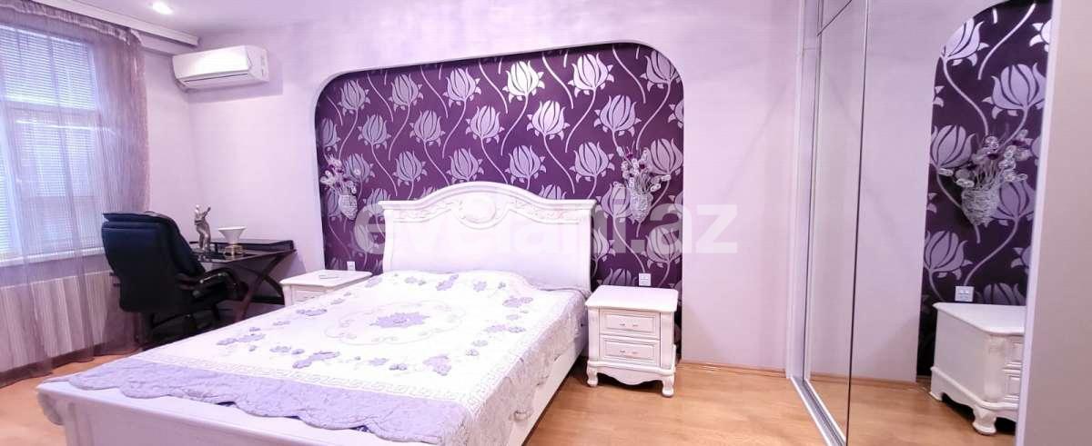 Rent, new building, 3 room, 100 m², Baku, Khatai r, 28 may m.