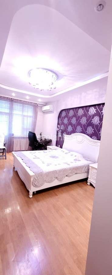 Rent, new building, 3 room, 100 m², Baku, Khatai r, 28 may m.
