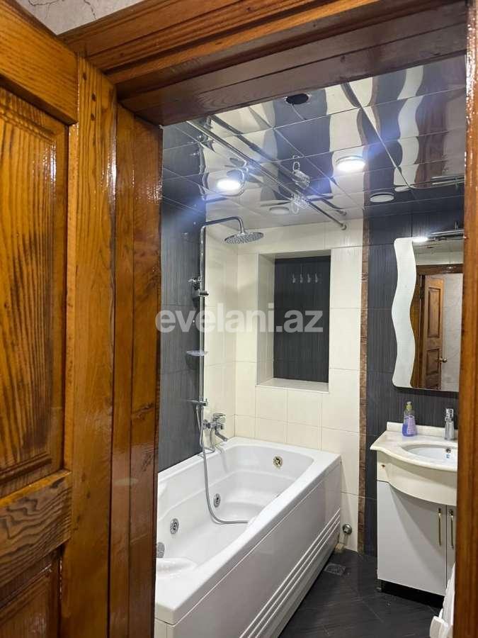 Kirayə verilir, köhnə tikili, 4 otaqlı, 130 m², Bakı, Səbail r, Sahil m.