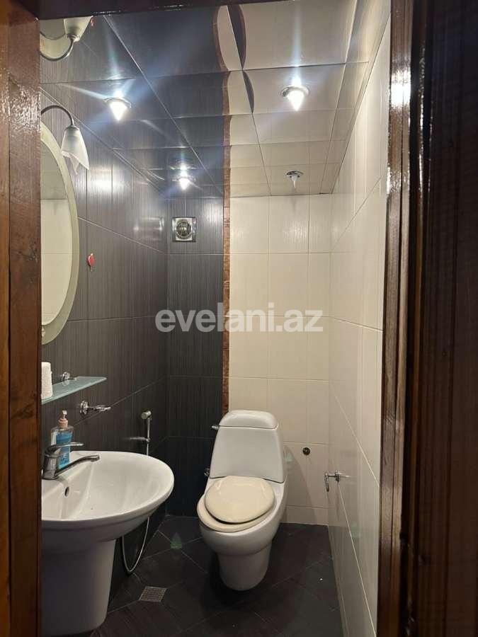 Kirayə verilir, köhnə tikili, 4 otaqlı, 130 m², Bakı, Səbail r, Sahil m.