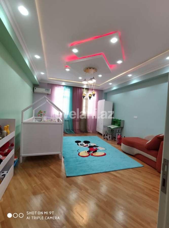 Rent, new building, 4 room, 210 m², Baku, Yasamal r, 20 yanvar m.