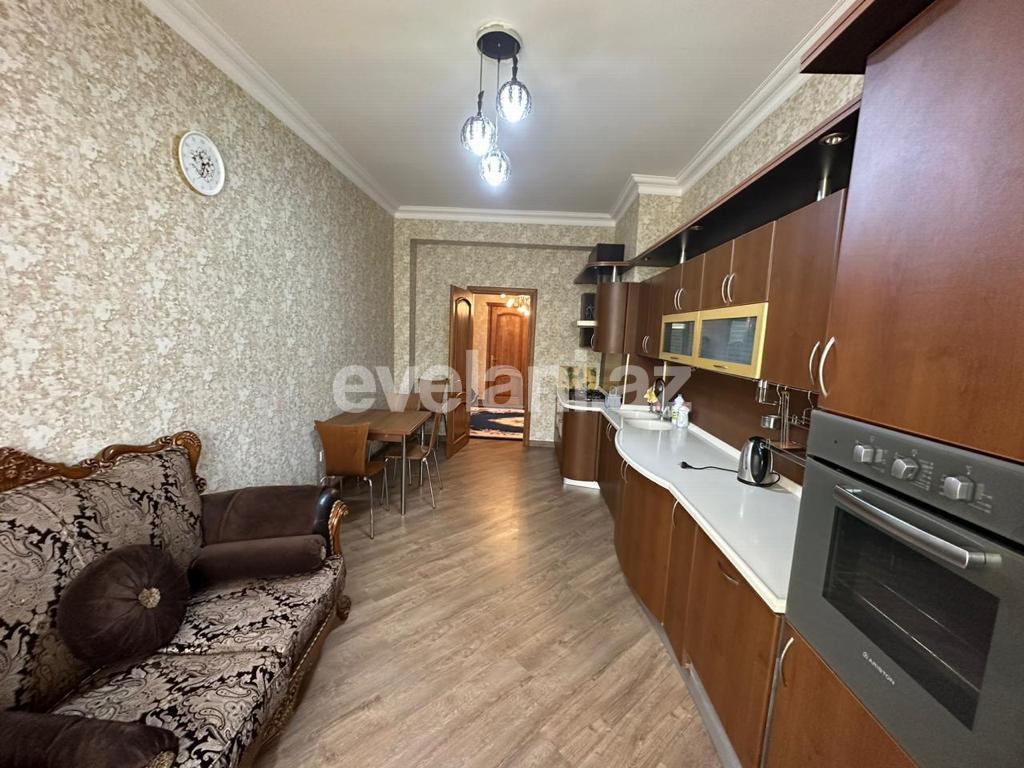 Kirayə verilir, yeni tikili, 4 otaqlı, 225 m², Bakı, Yasamal r, Elmlər Akademiyası m.