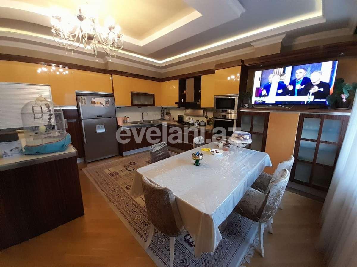 Satılır, yeni tikili, 4 otaqlı, 230 m², Bakı, Nəsimi r, Kubinka q, 8 Noyabr m.