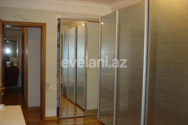 Rent, new building, 3 room, 120 m², Baku, Sabail r, Sahil m.