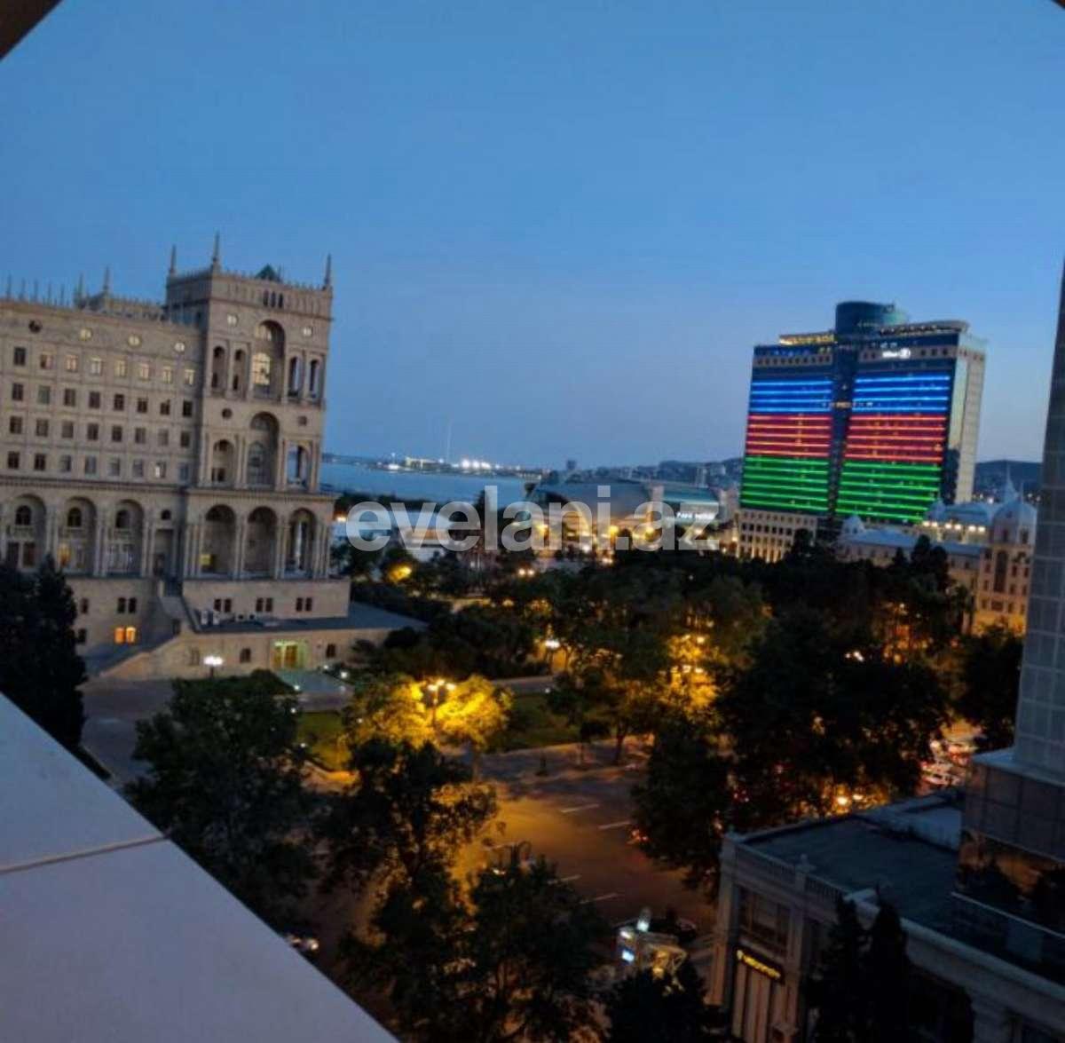 Rent, new building, 3 room, 120 m², Baku, Sabail r, Sahil m.