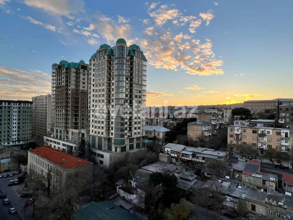 Satılır, yeni tikili, 2 otaqlı, 90 m², Bakı, Səbail r.