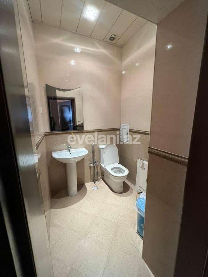 Сдаётся, новостройка, 2-комнаты, 100 m², Баку, Бинагадинский r, 8-й микрорайон p, Азадлыг проспекти m.