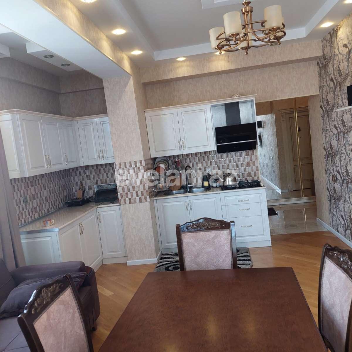 Satılır, yeni tikili, 3 otaqlı, 65 m², Bakı, Yasamal r, İnşaatçılar m.