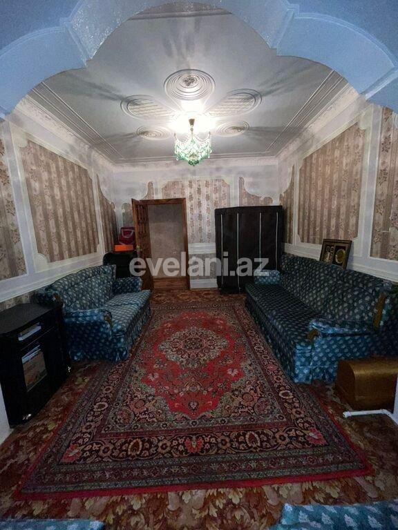 Satılır, köhnə tikili, 4 otaqlı, 130 m², Bakı, Nəsimi r, Memar Əcəmi m.