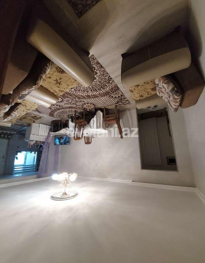 Satılır, köhnə tikili, 5 otaqlı, 120 m², Bakı, Yasamal r, Yasamal q, Elmlər Akademiyası m.