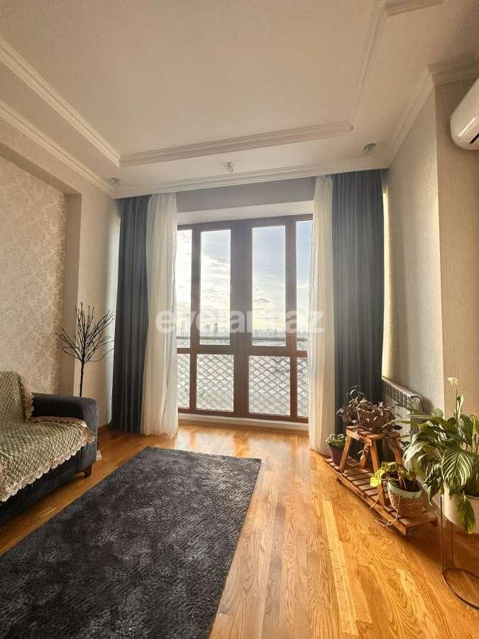 Satılır, yeni tikili, 3 otaqlı, 110 m², Bakı, Nizami r.