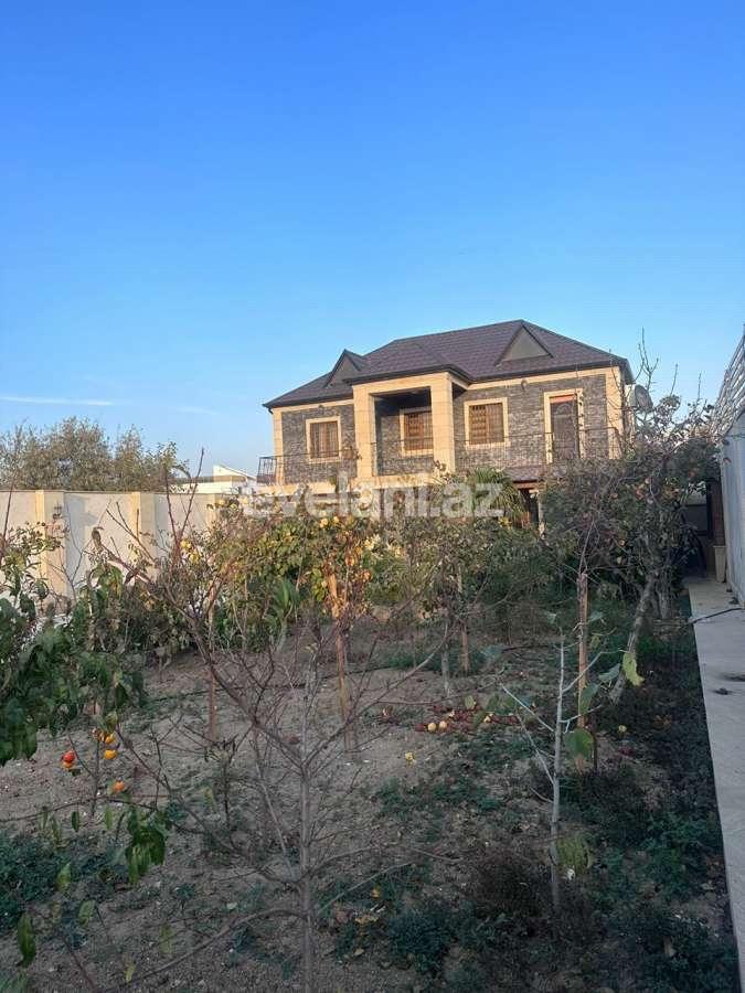 Satılır, həyət evi / bağ, 4 otaqlı, 180 m², Bakı, Abşeron r, Novxanı q.