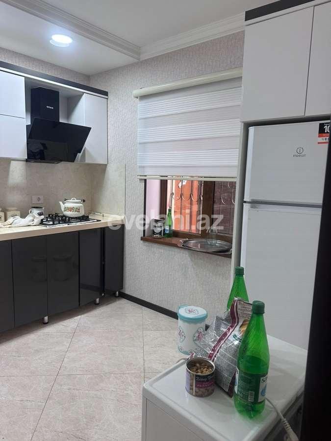 Satılır, həyət evi / bağ, 4 otaqlı, 180 m², Bakı, Abşeron r, Novxanı q.