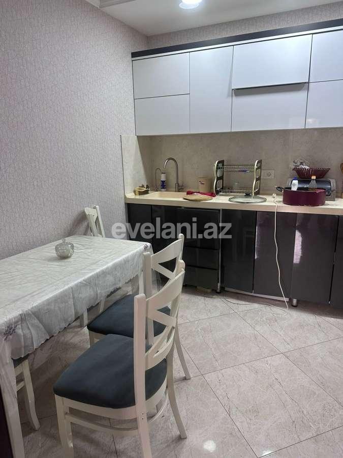 Satılır, həyət evi / bağ, 4 otaqlı, 180 m², Bakı, Abşeron r, Novxanı q.