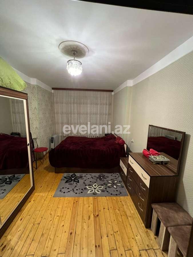 Satılır, köhnə tikili, 4 otaqlı, 75 m², Bakı, Nizami r, Xalqlar Dostluğu m.
