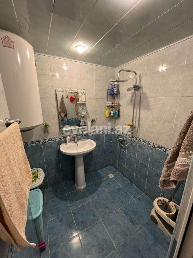 Satılır, köhnə tikili, 4 otaqlı, 75 m², Bakı, Nizami r, Xalqlar Dostluğu m.