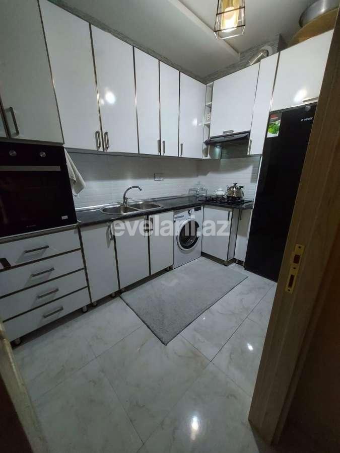 Satılır, yeni tikili, 2 otaqlı, 70 m², Bakı, Xətai r, Əhmədli q.