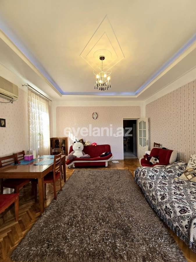 Sale, old building, 3 room, 63 m², Baku, Nasimi r.